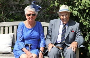 Alle Hochzeitstage Liste: Von Papier bis Himmelshochzeit - Hochzeitstage | Hochzeitsjubiläen + Bedeutung | 1-100