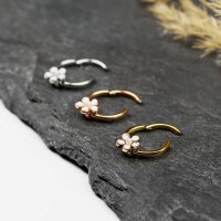 Segmentring-Clicker Piercing mit weißer Blume