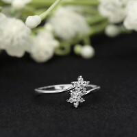 925 Sterling Silber Ring mit 2 Kristall-Blumen