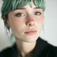 1.6mm Piercing Klemmring in Silber